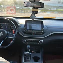 نیسان ئەلتیما